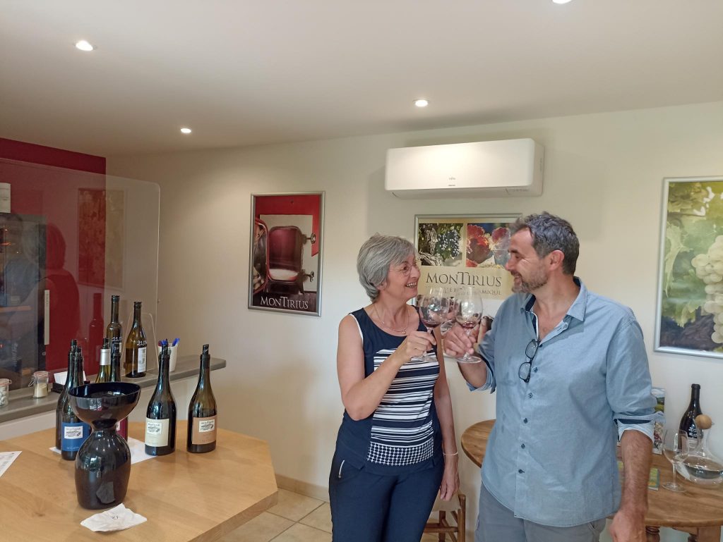 Pierre Girod Nature de Vin avec Mme Saurel Domaine Montirius naturedevin.com